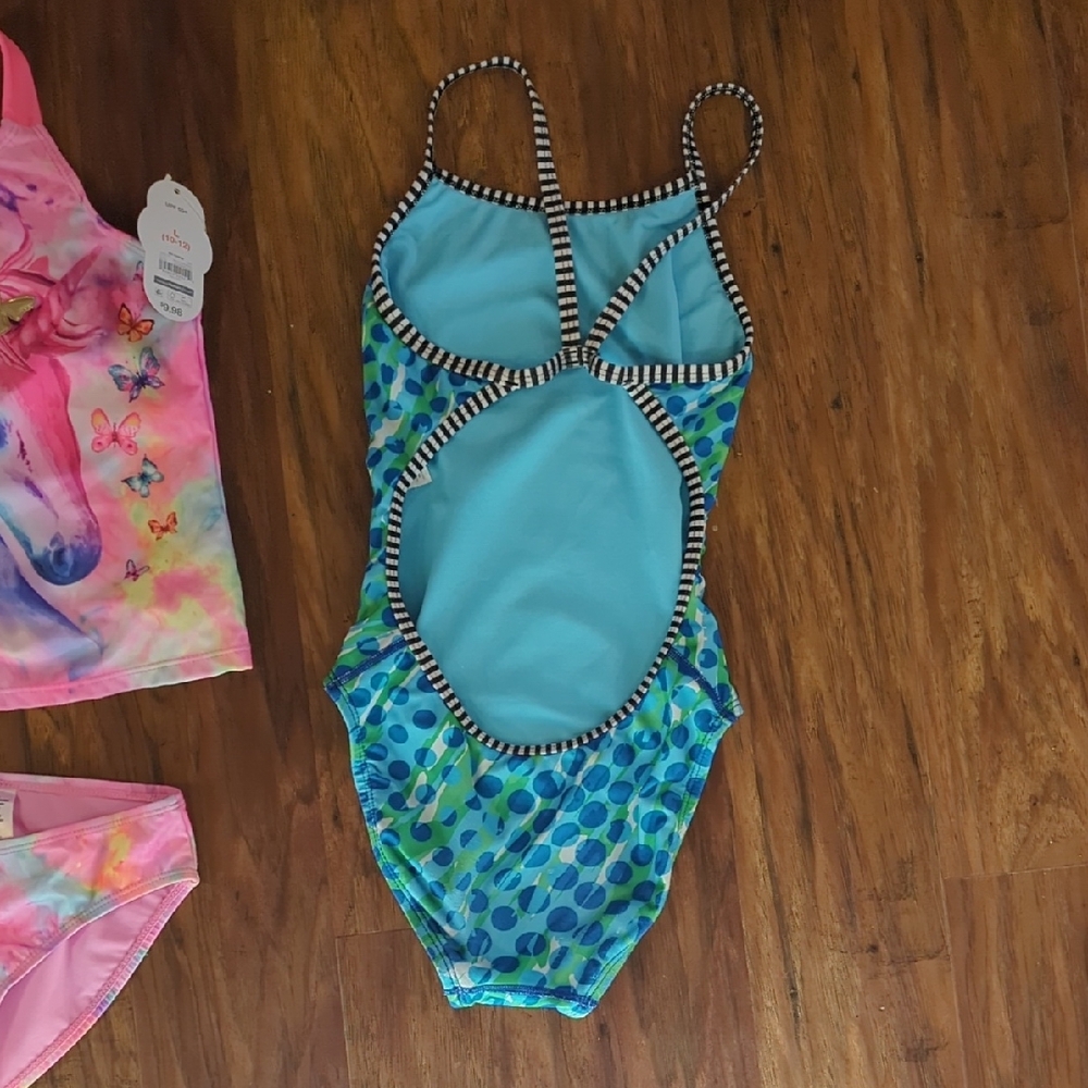 Swim Bundle - Picture 5 of 5